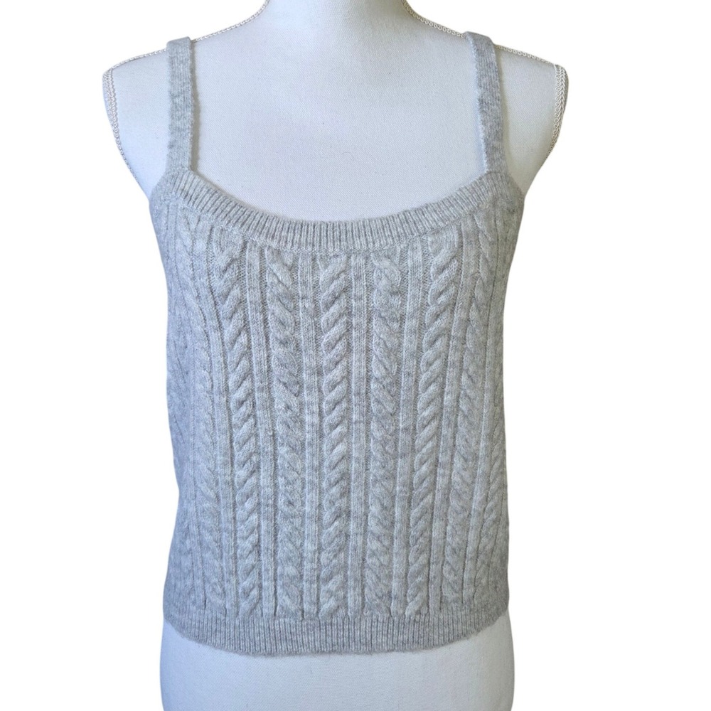 NWT Express Pastel Gray‎ Cable Knit Sweater Tank  L Coquette Soft Girl Aesthetic